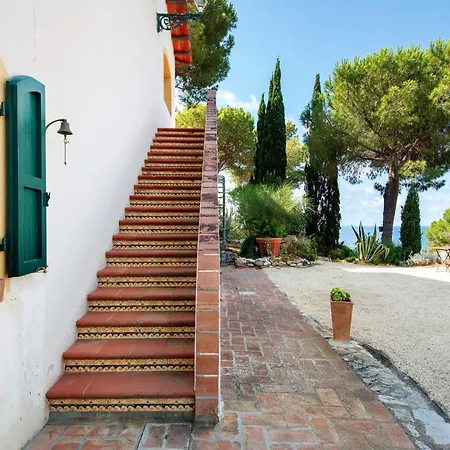 Le Ginestre Di Mare Villa *