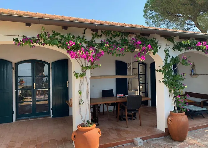 Le Ginestre Di Mare カポリーヴェリ