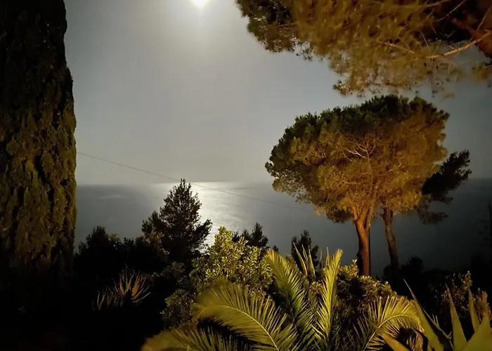 Le Ginestre Di Mare カポリーヴェリ