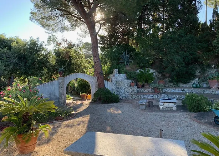 Le Ginestre Di Mare Villa *